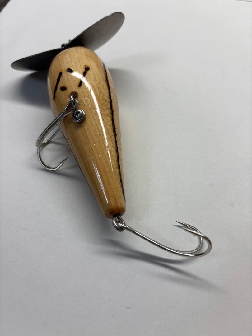 イソノファクトリー　トゥーノイジーToo Noisy 別注限定品