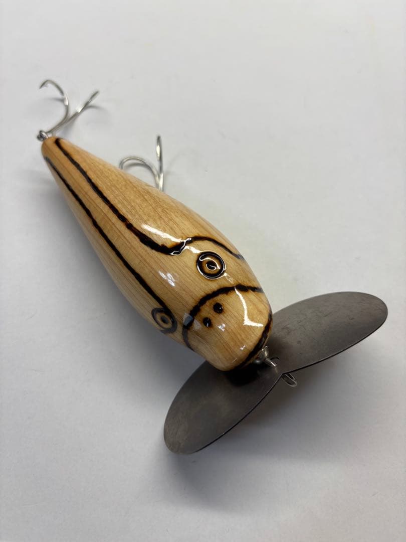 イソノファクトリー　トゥーノイジーToo Noisy 別注限定品