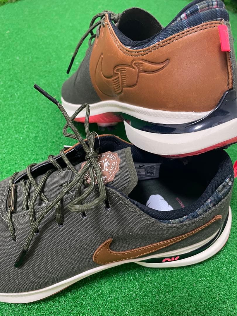 新品　NIKE Air Zoom Victory Tour 3