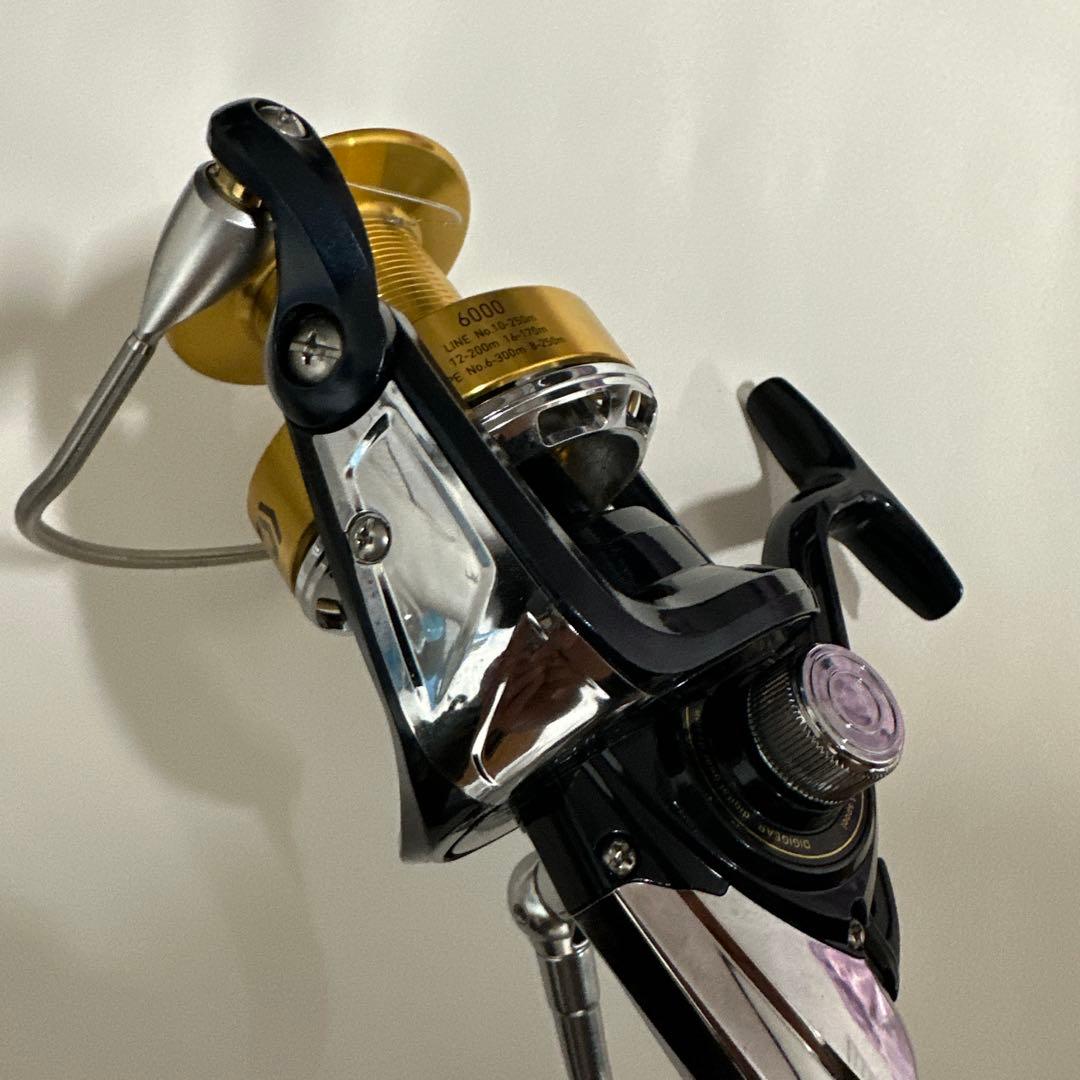 ダイワ　タマンモンスター6000番　リール