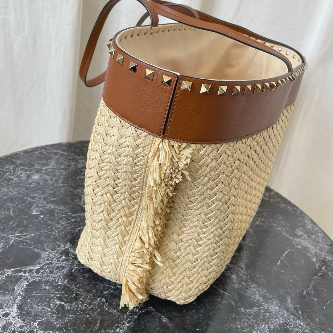 ヴァレンティノ ロックスタッズ 付き かごバッグ