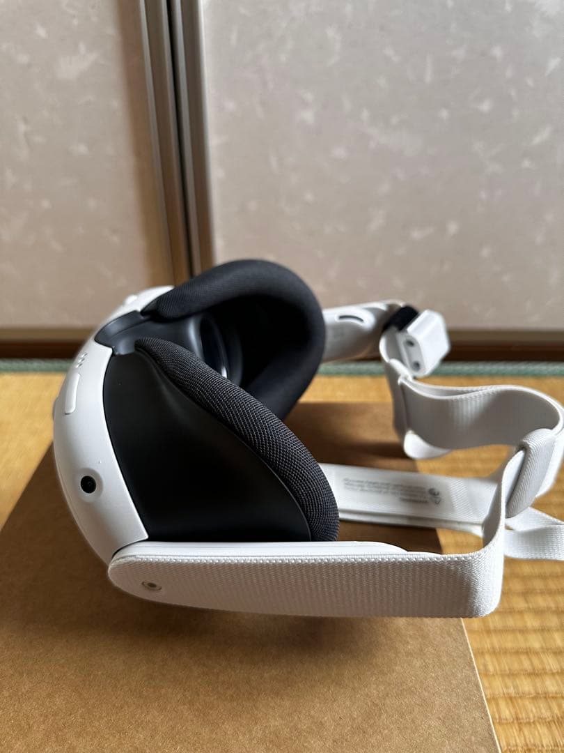  Quest 3 512GB VRヘッドセット+ リンクケーブル。
