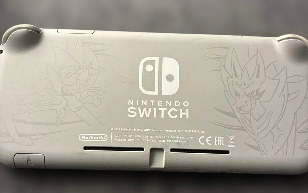 Nintendo Switch Light ザシアン ザマゼンタ