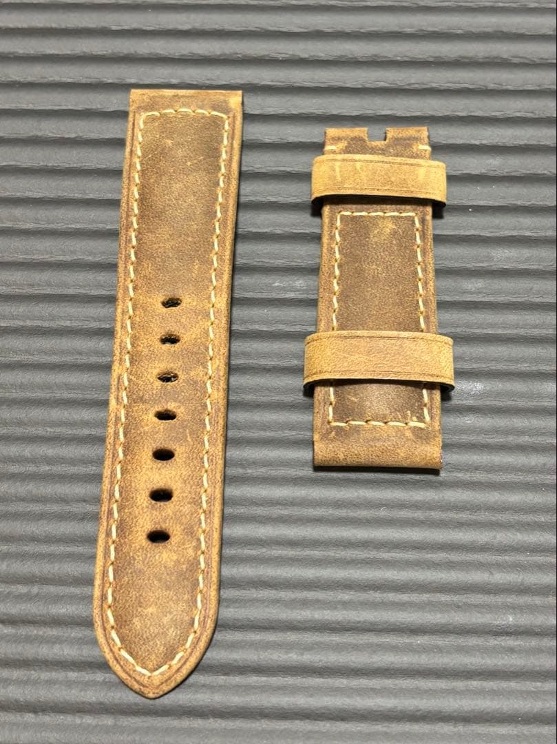 パネライ純正　レザー 時計バンド ステッチ入り