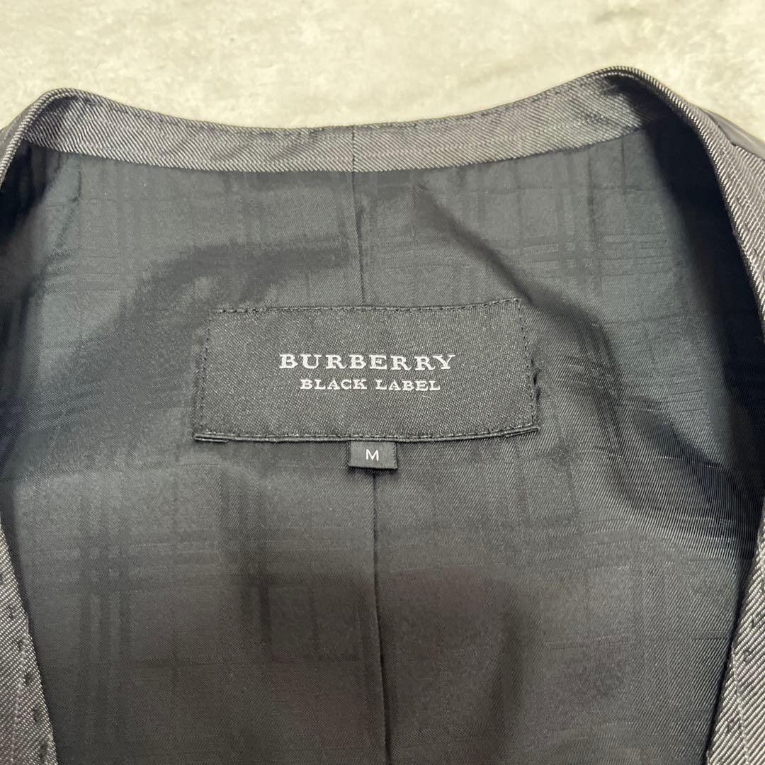 バーバリーブラックレーベル　スリーピース　シャードストライプ　Mサイズ　グレー系