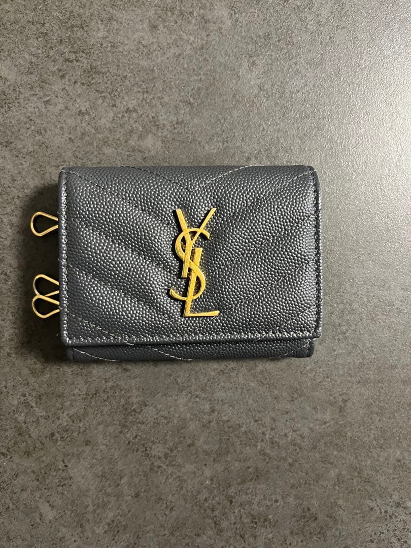 極美品　YSL ダークグレー キーケースサンローラン　キャビアスキン