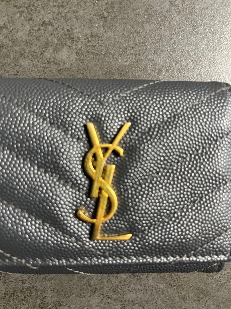 極美品　YSL ダークグレー キーケースサンローラン　キャビアスキン