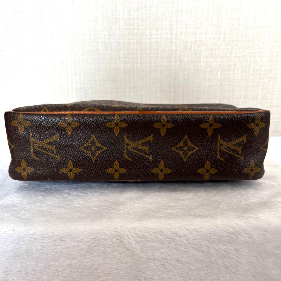 Louis Vuittonモノグラム コンピエーニュ23セカンドバッグ