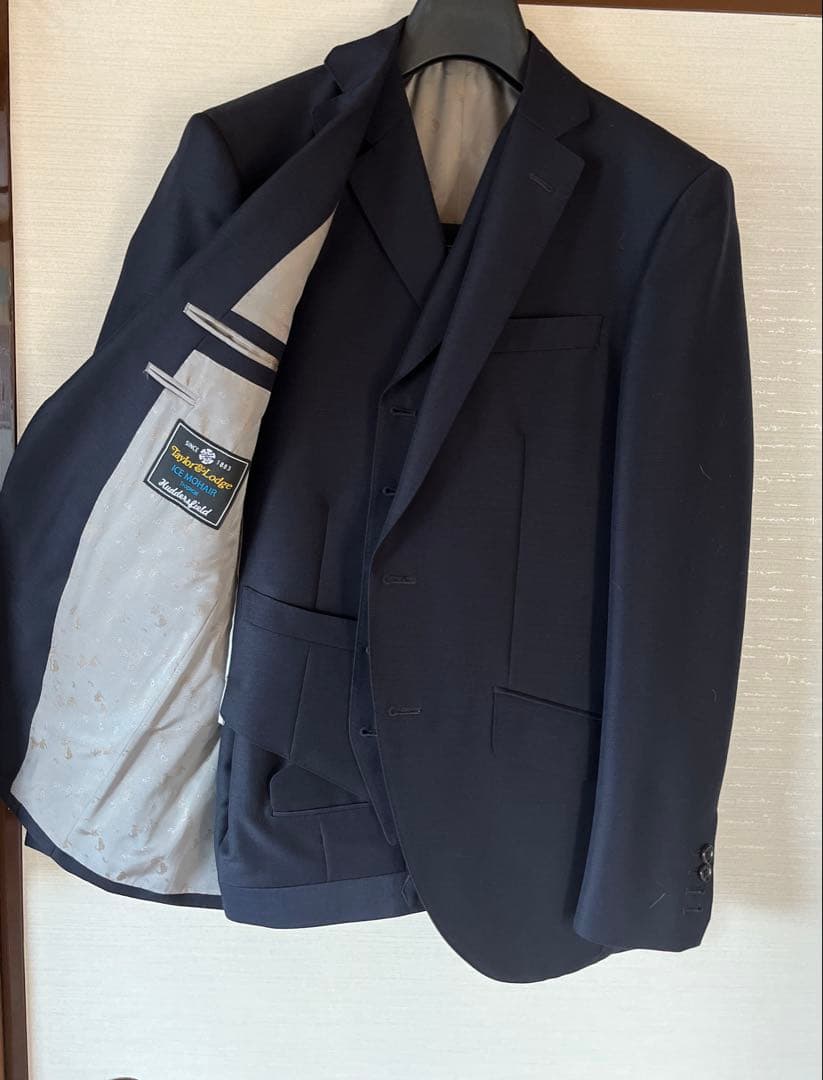 美品 英国製テーラーロッジ　3ピーススーツ　ウール&モヘヤ　光沢&高級感