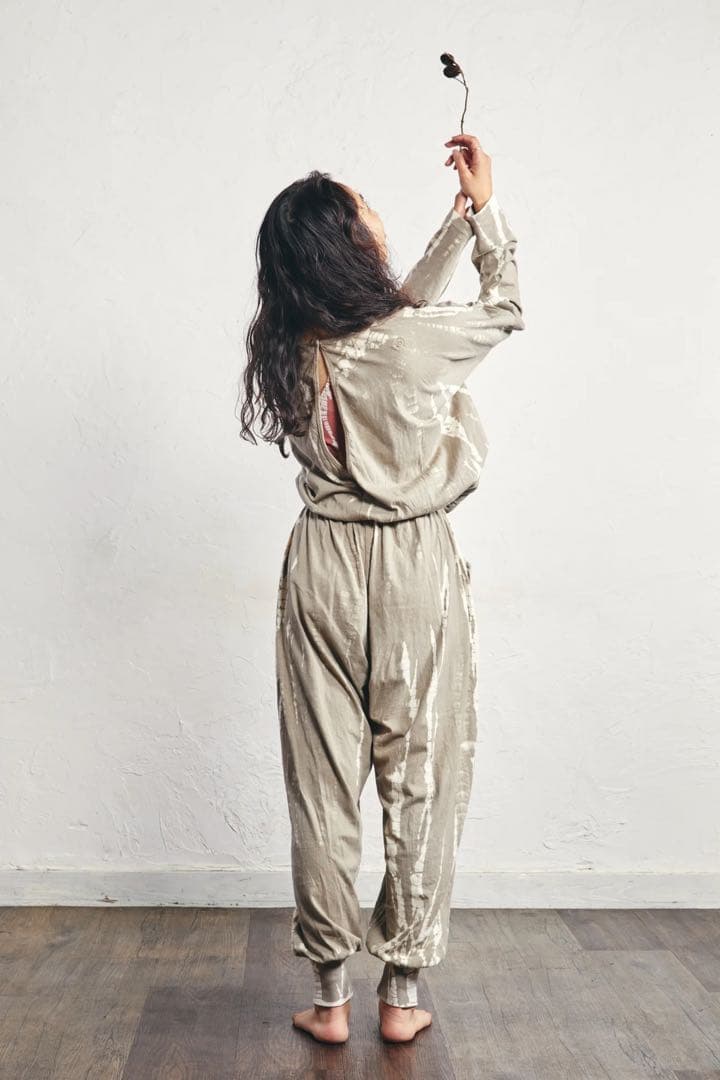 yinyang - yoga ロータスジャンプスーツ