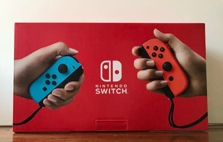 Nintendo Switch 本体　【新品未使用】