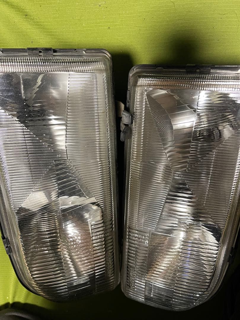 K*k様 VOLVO 850 ボルボ 8b 純正ヘッドライト左右セット