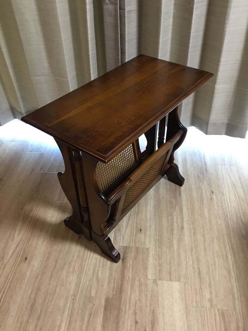 カリモク　マガジンラック　モダンアンティーク