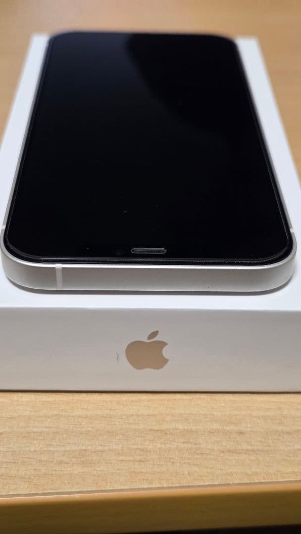 iPhone 12 128GB ホワイト 本体