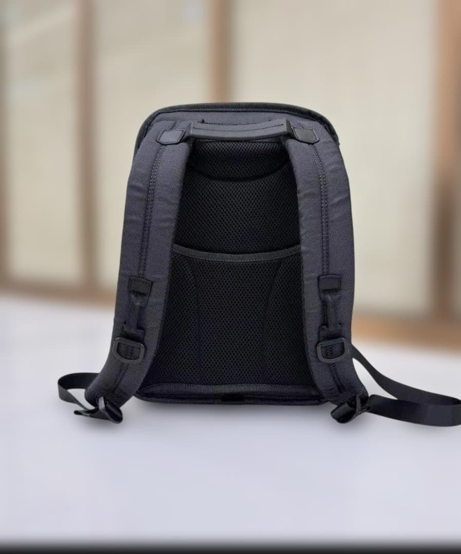 TUMI スリムバックパック 新柄