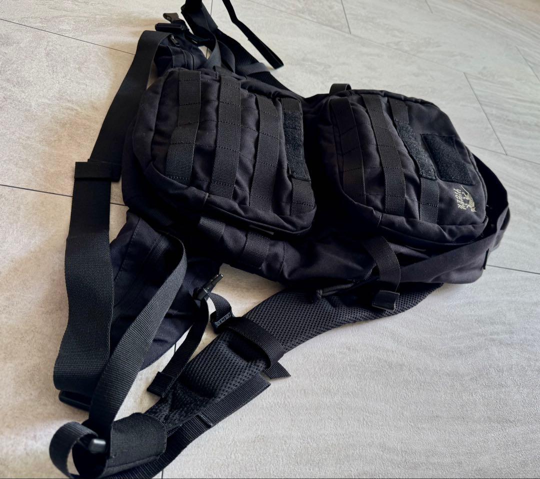 Tasmanian Tiger コンバットパック 22L 黒