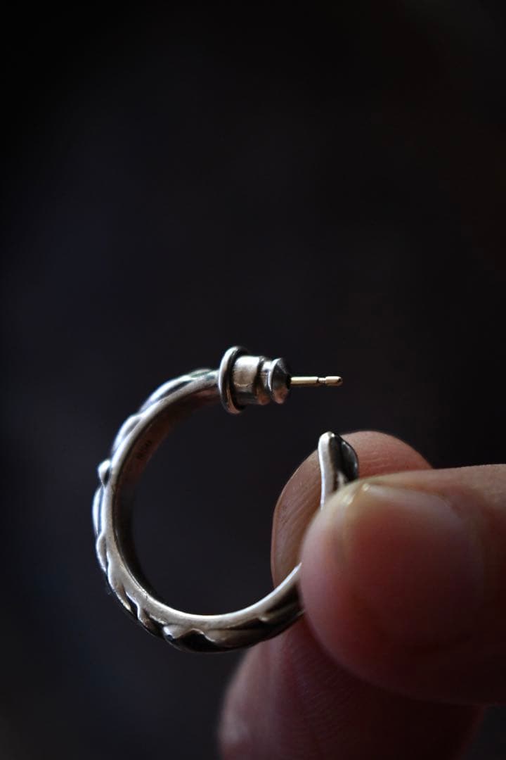 Antidote buyers club ピアス iolom detaj