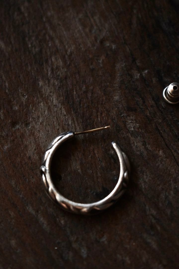 Antidote buyers club ピアス iolom detaj