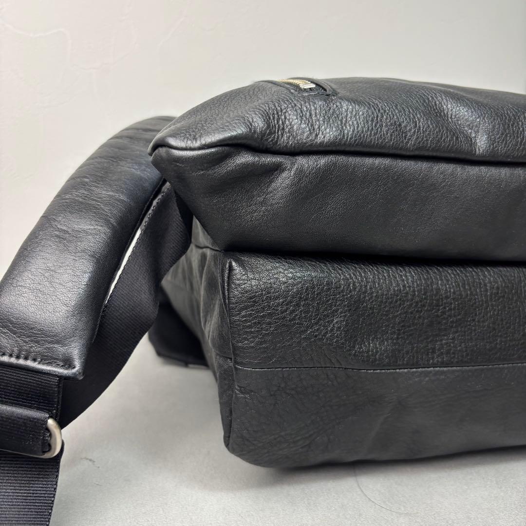 美品✨chi.wata リュック レザー 幾何学 本革 ブラック チワタ A4◎