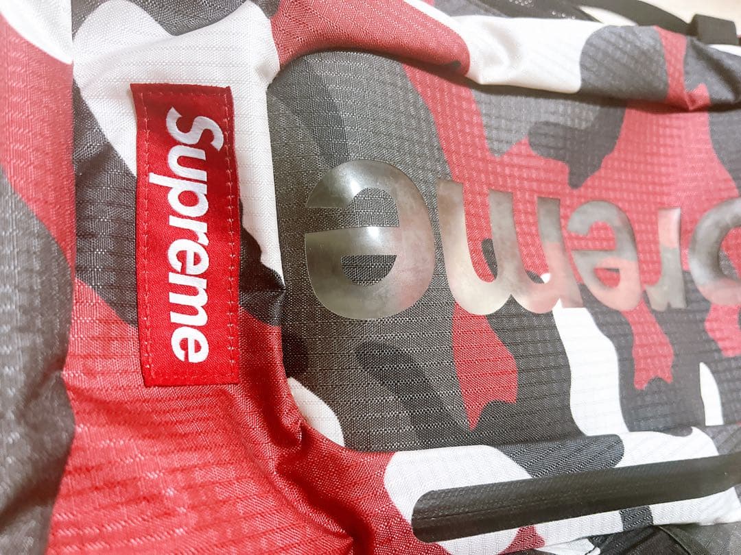 supreme 21ss バックパック 赤カモ 土日価格