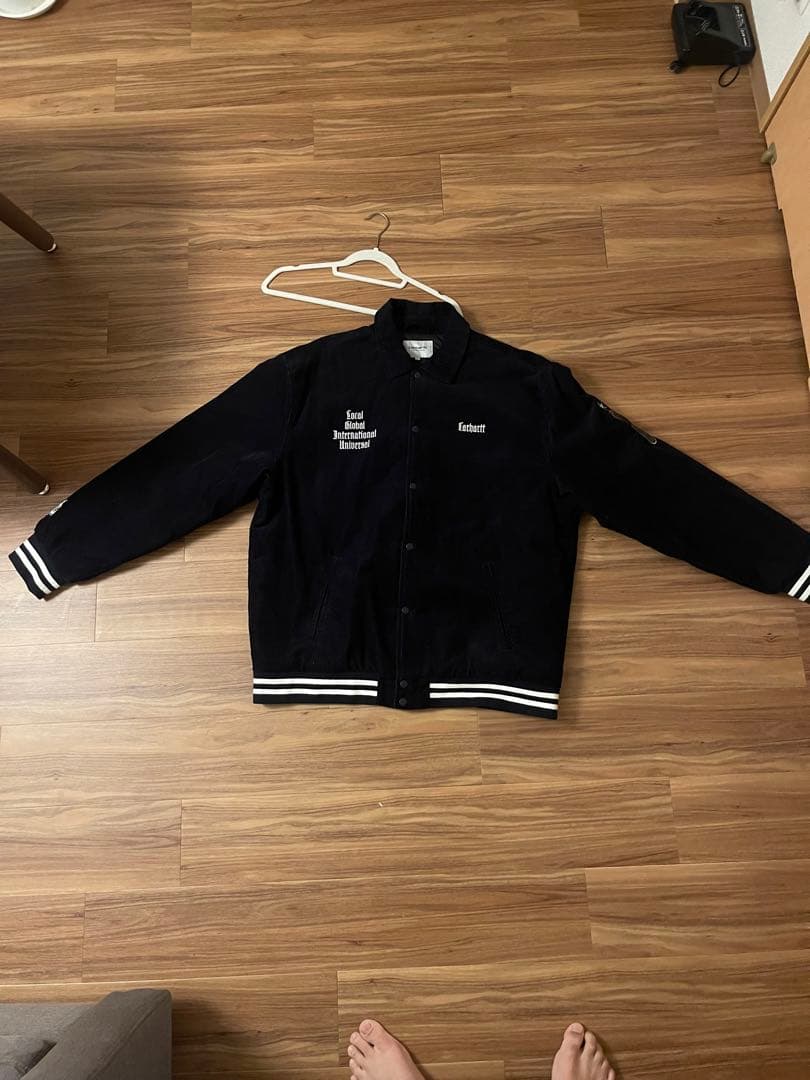 Carhartt ネイビー スタジャン XL