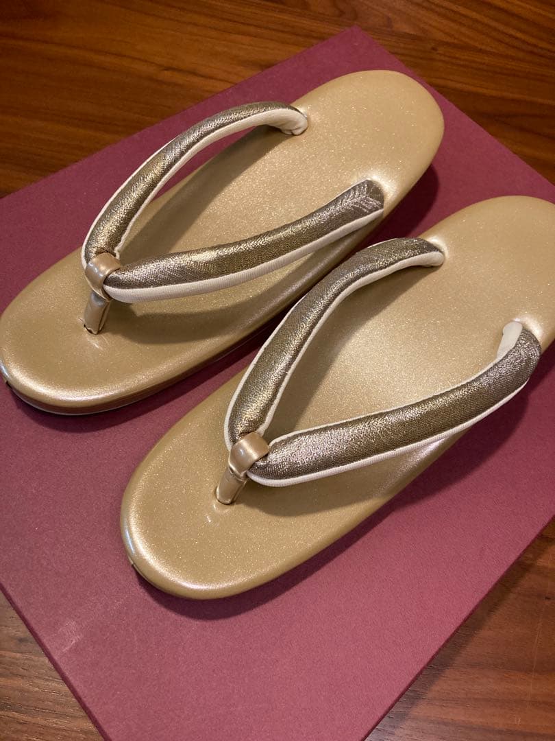 【極美品】和装バッグ 草履 セット 礼装　フォーマル ゴールド