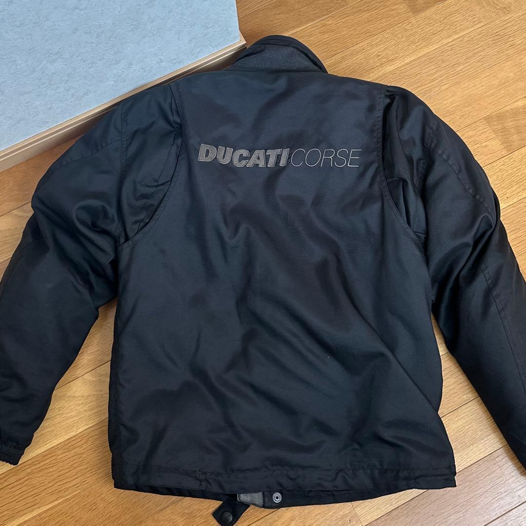 DUCATI　ジャケット　プロテクター付き　S
