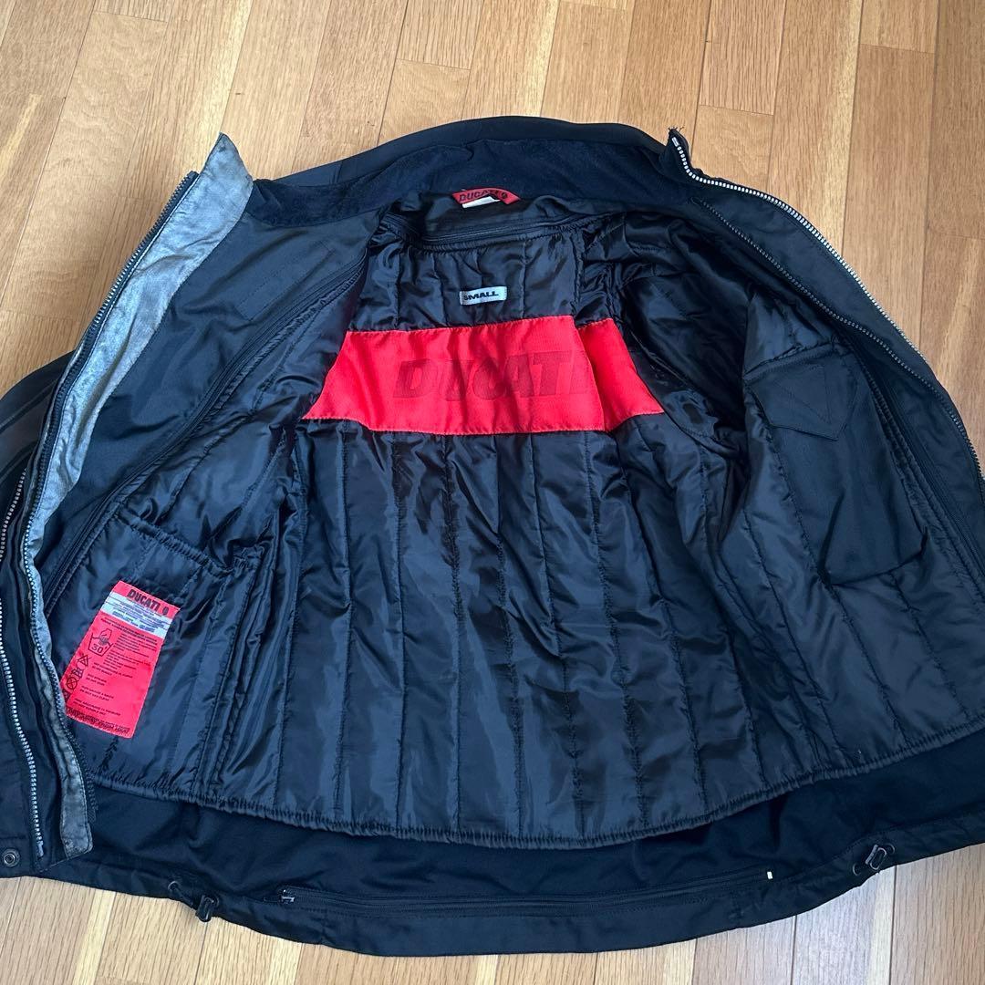 DUCATI　ジャケット　プロテクター付き　S