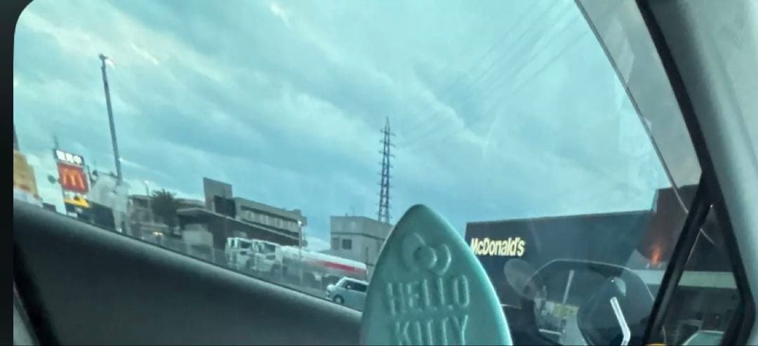 50プリウス 脱着可能スモークフィルム風サンシェード 5%