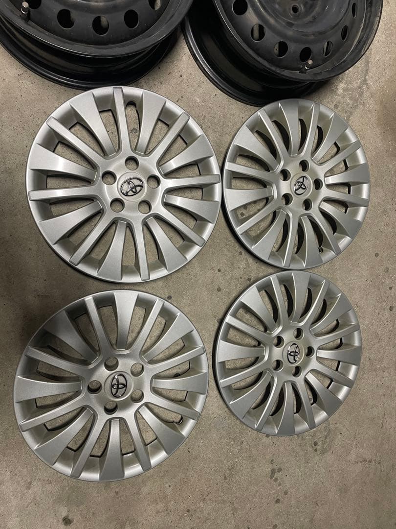 PCD100 5穴　スチール　鉄チンホイール　15インチ　トヨタ　プリウス