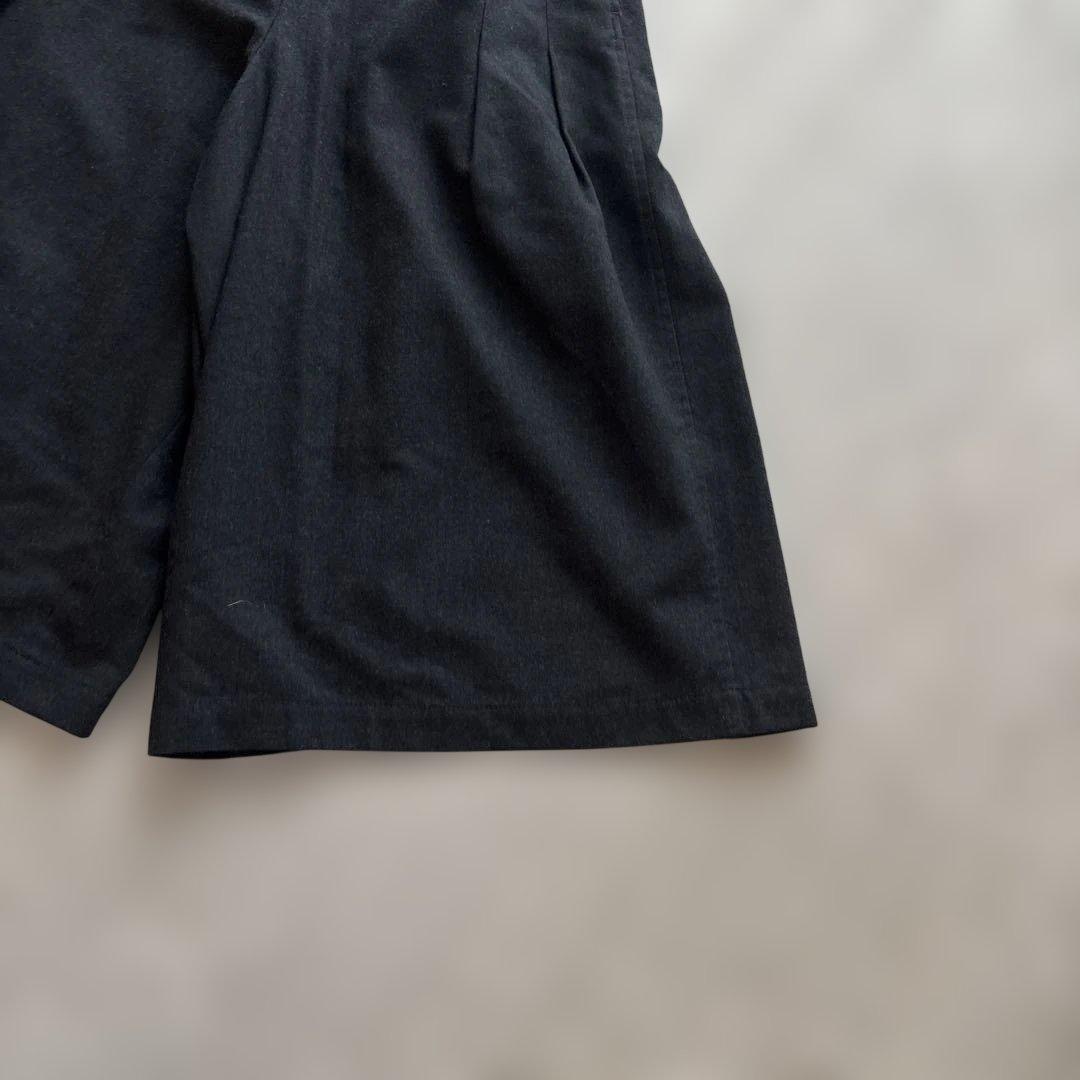 美品【ウール100】トリココムデギャルソン　キュロットパンツM 濃灰　タック入り