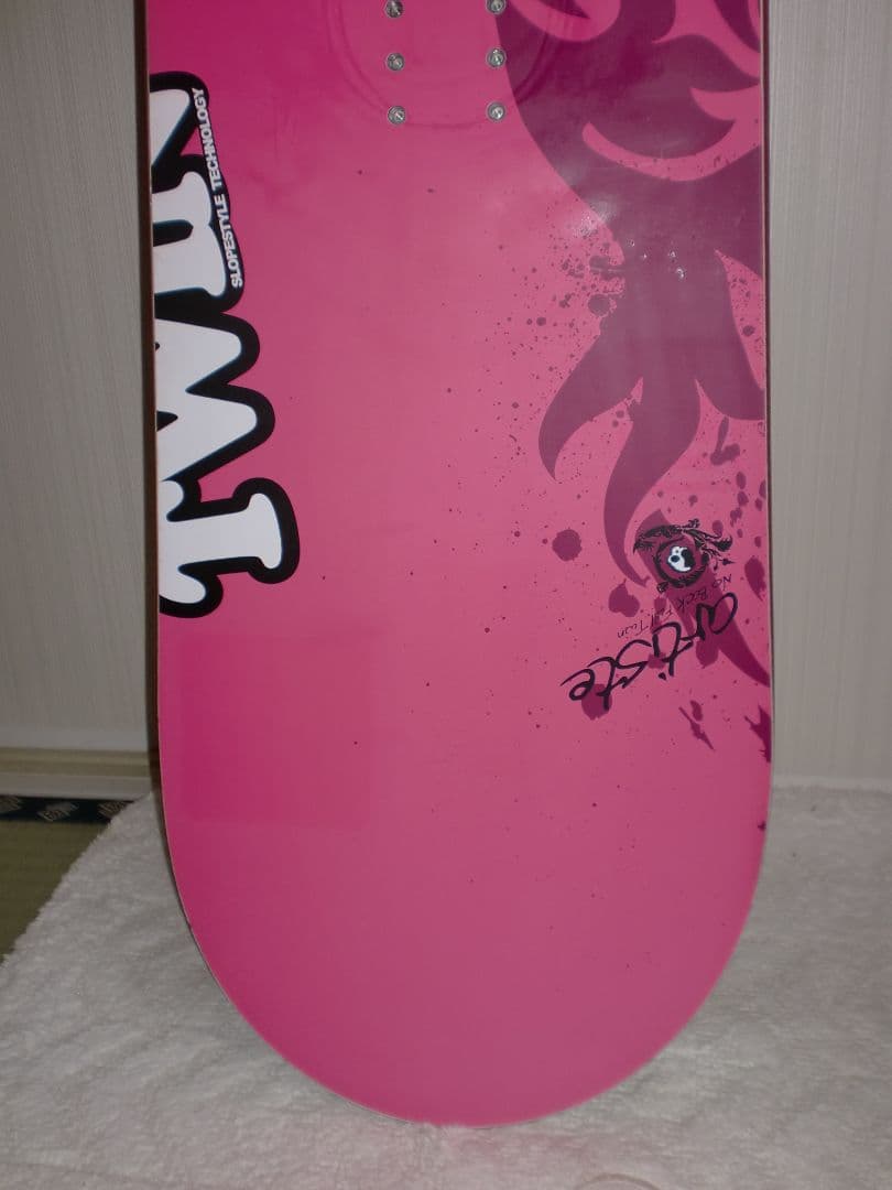 スノーボード　板　ノーベンバー　november　アーティスト　artiste