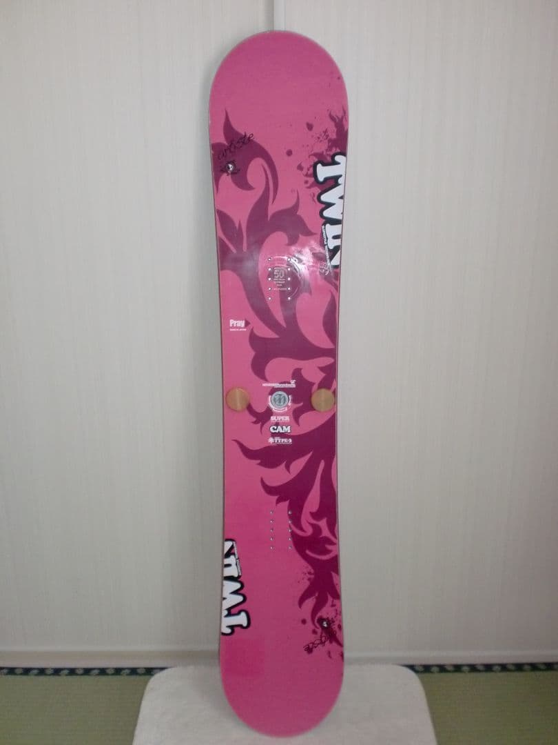 スノーボード　板　ノーベンバー　november　アーティスト　artiste