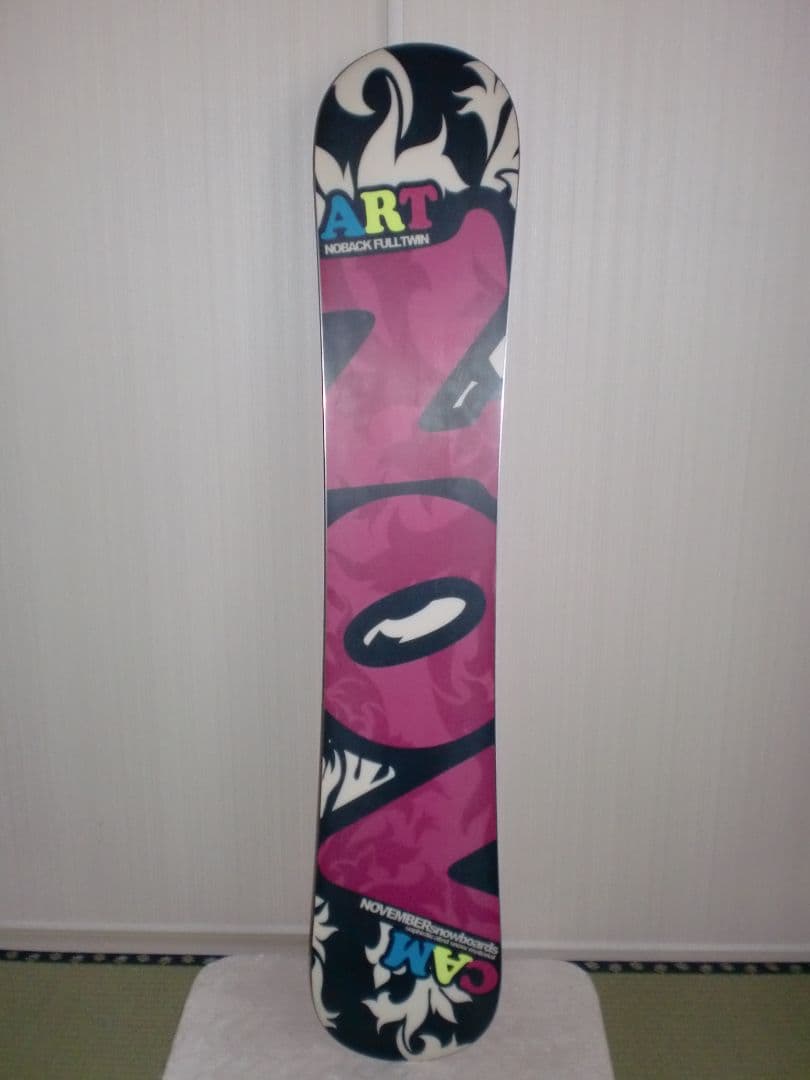 スノーボード　板　ノーベンバー　november　アーティスト　artiste
