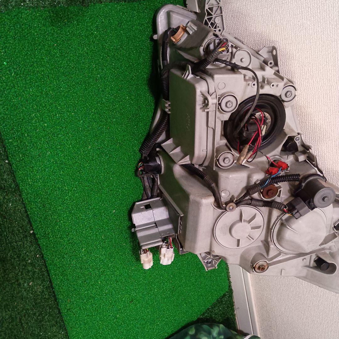 トヨタ クラウン DBA-GRS184 (2006年) 右ヘッドライト Assy