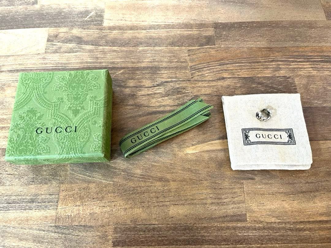 GUCCI イヤーカフ　　(片耳用)