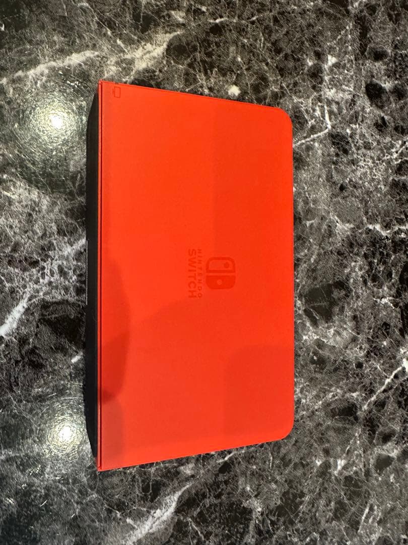 Nintendo Switch本体 有機EL マリオレッド