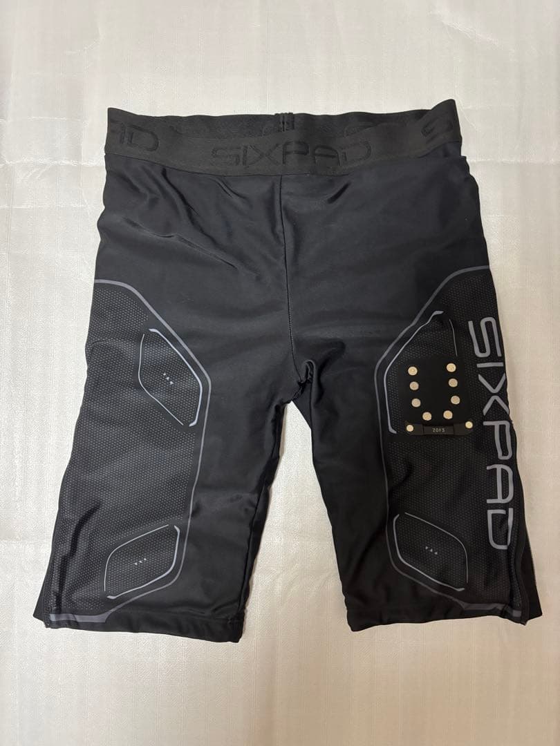 【美品】SIXPADパワースーツ　上下セット レディース　Lサイズ