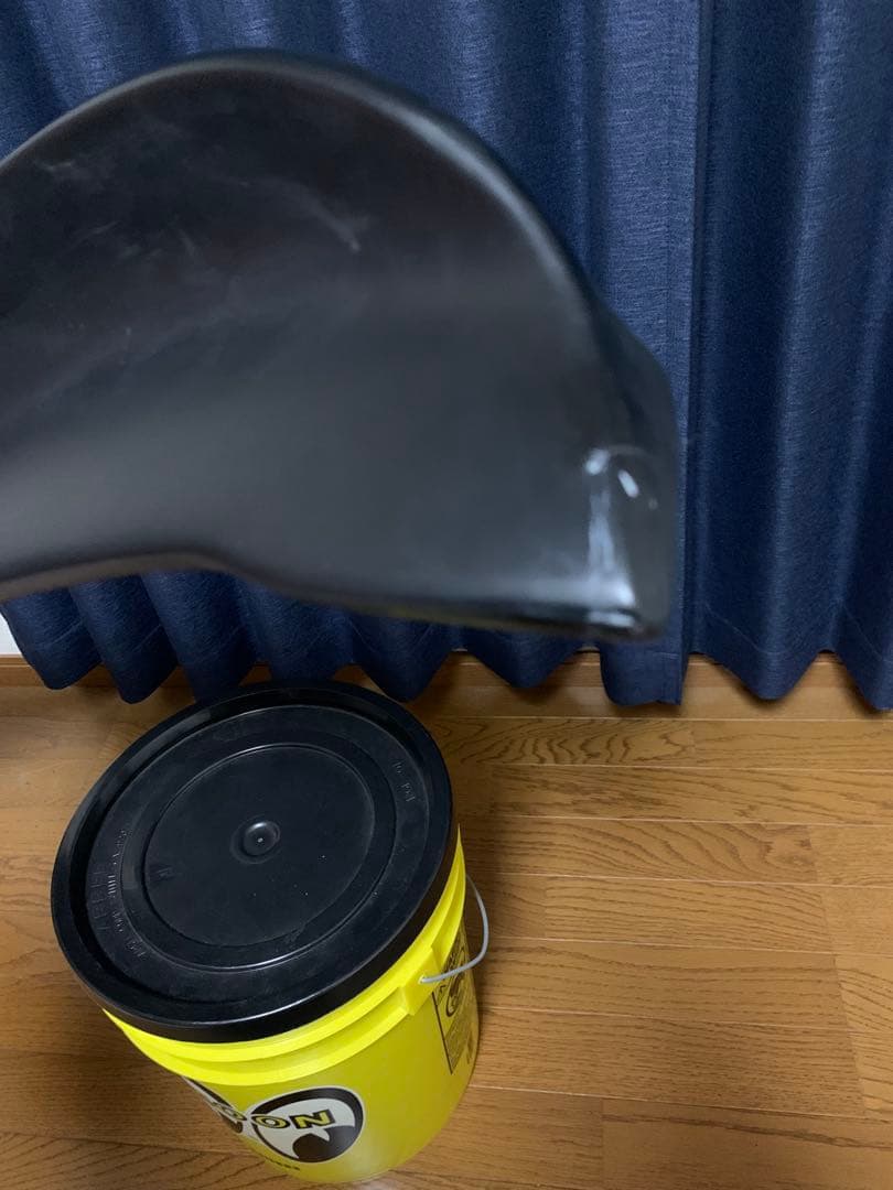 送料無料☆ハイエース　リアスポイラー　ナローボディ　リアウイング