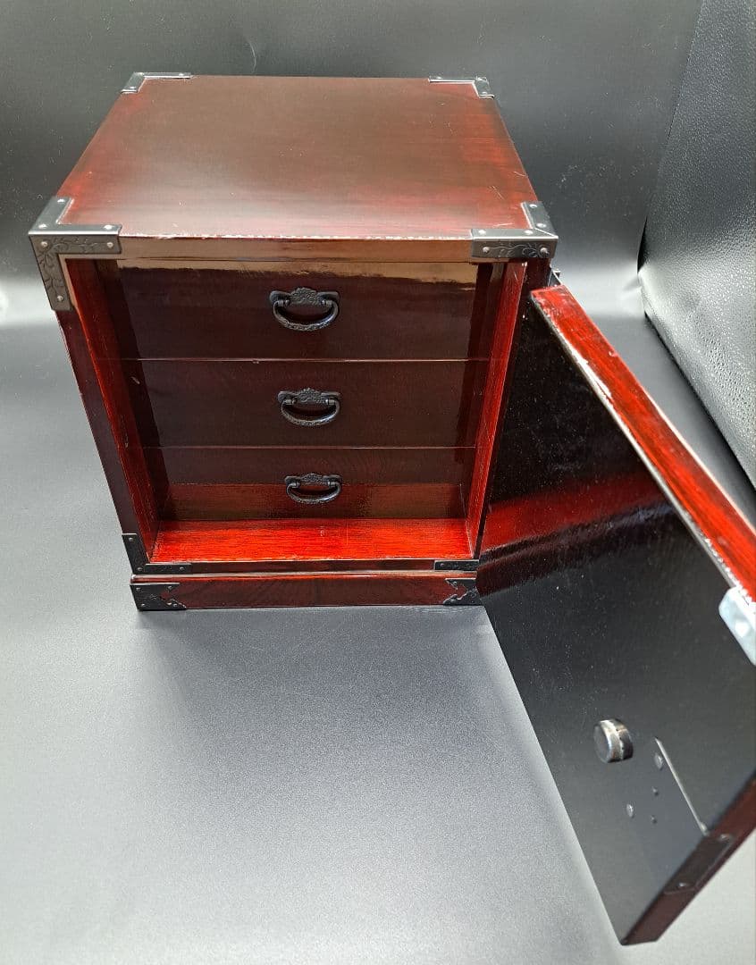 で*い様 仙台箪笥 唐獅子牡丹金具 渡辺家具 船箪笥 小タンス 和モダン ローボ