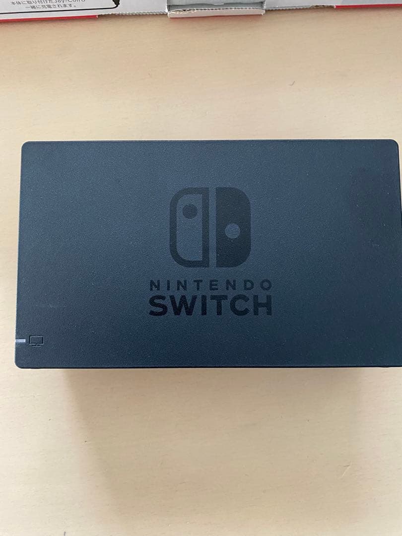 Nintendo switch本体 (付属品全て完備、初期化済)その他もろもろ