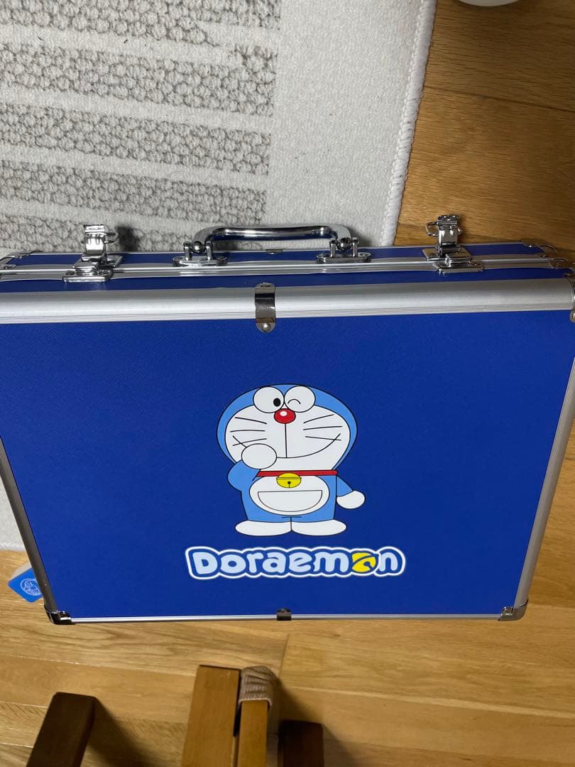 ドラえもん麻雀牌（レーザー彫刻) 専用ケース付き　144個　大きな麻雀44mm
