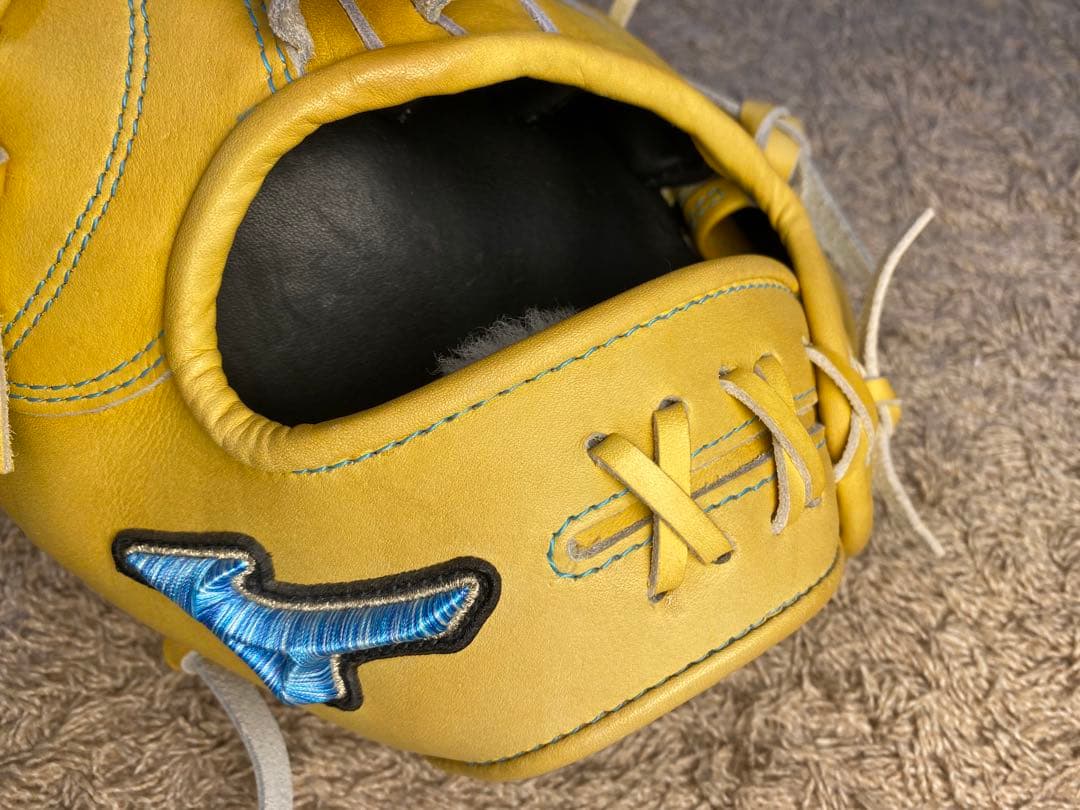 【美品】限定カラー 黄色 ミズノ グローバルエリート 硬式 投手用 左 グローブ