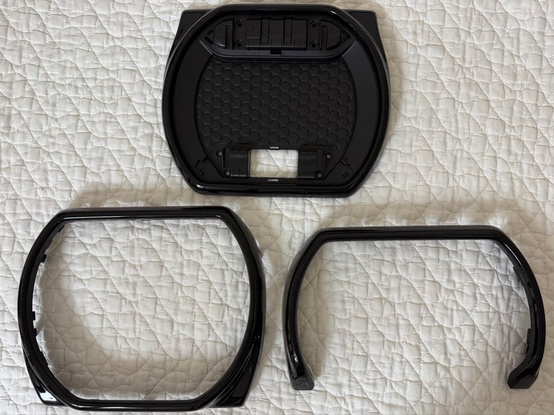 新型ハスラー　純正　インパネガーニッシュ（ブラックパール）　3点セット