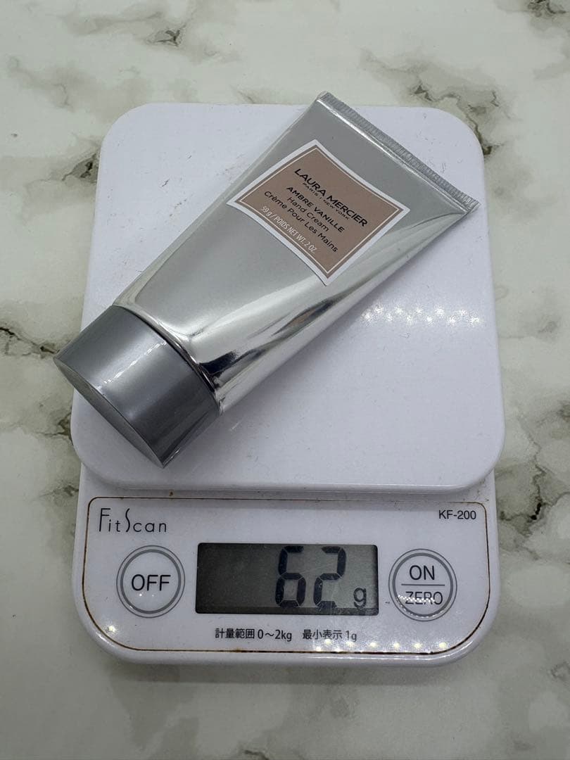 超人気の香り♡希少！2本♡ローラメルシエ　ハンドクリーム　アンバーバニラ　59g