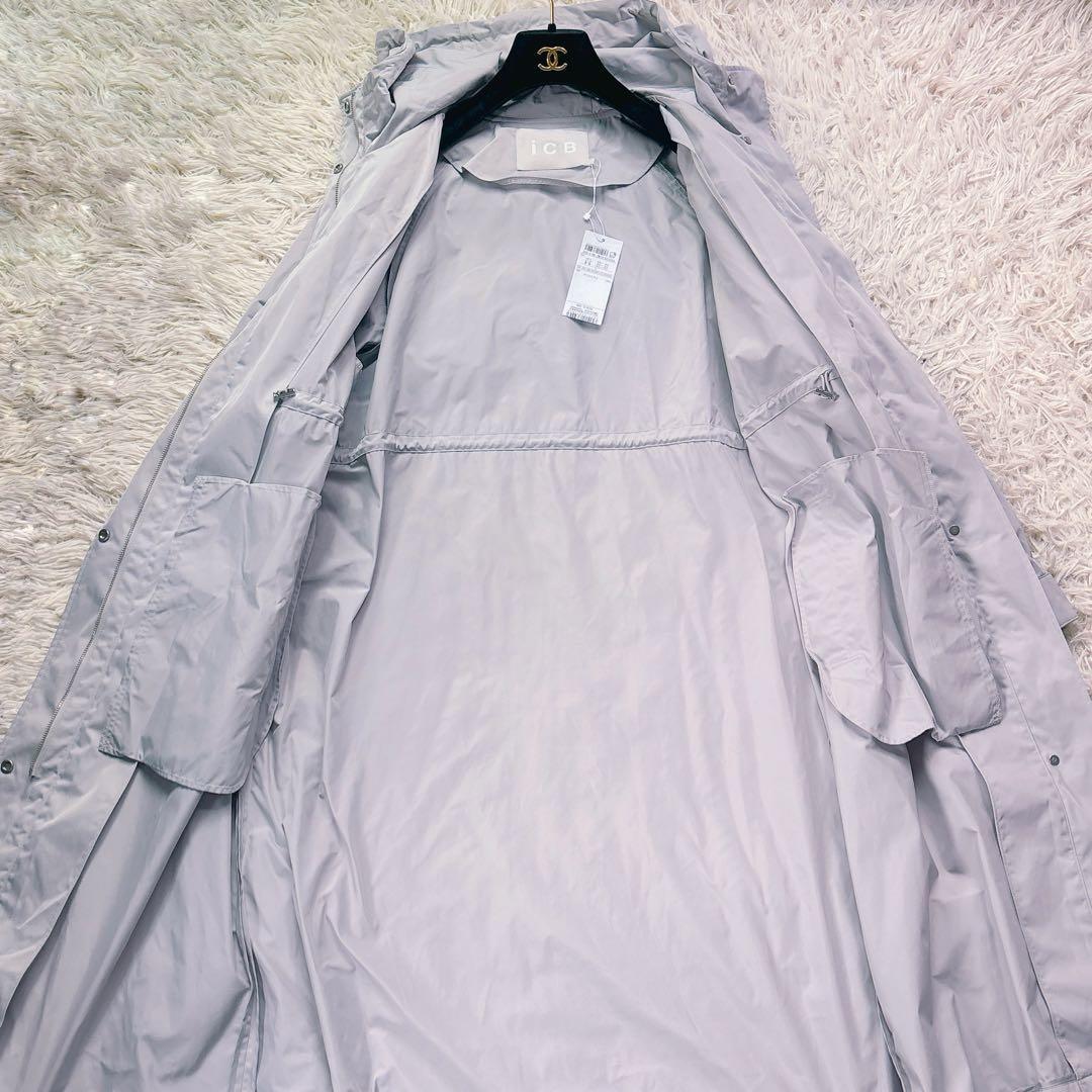 新品タグ付近年✨ICB 撥水加工メモリーストレッチタフタ フーデットコート 24