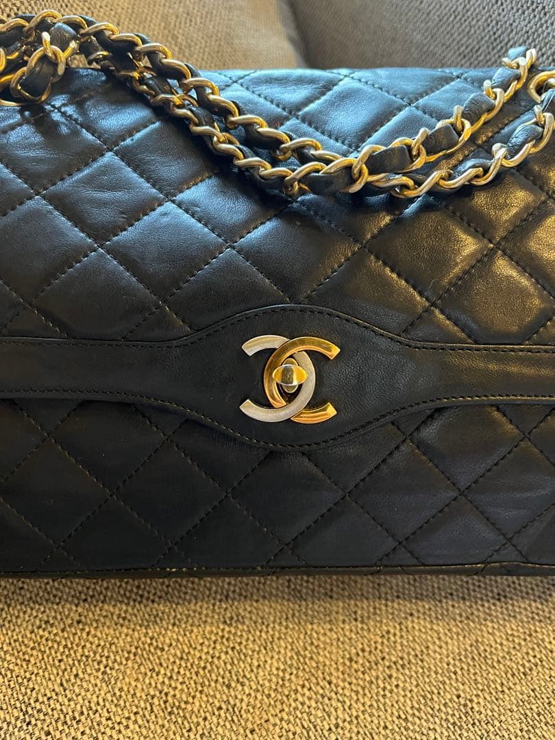 正規品　CHANEL パリ限定　Wフラップ　チェーンショルダー　マトラッセ