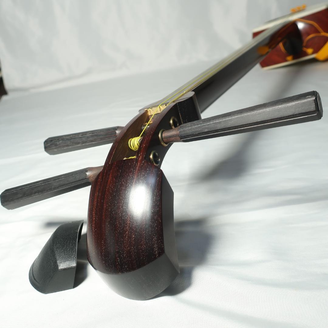 三味線 細棹 ハードケース 撥 予備弦 駒 楽譜 付属