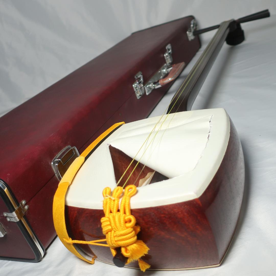 三味線 細棹 ハードケース 撥 予備弦 駒 楽譜 付属