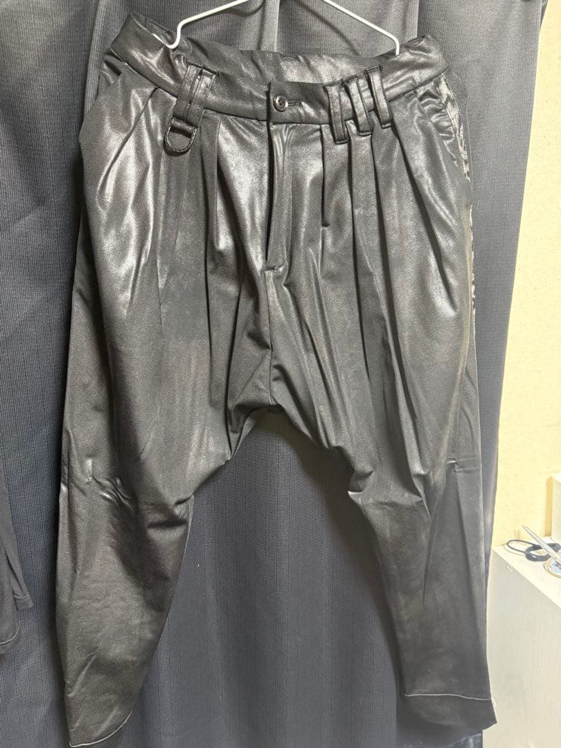 hyde着 ロエン　コーティングパンツ